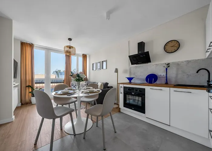 Hala Mirowska - 9th Floor, View - By Rentujemy *