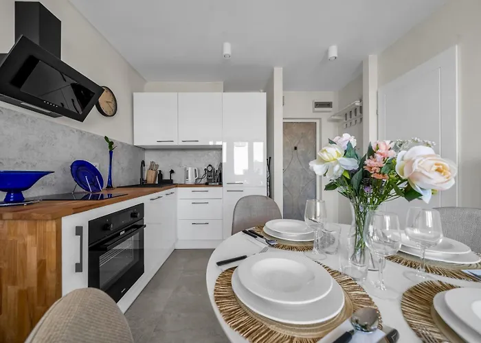 Hala Mirowska - 9th Floor, View - By Rentujemy